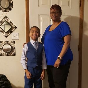 Meet your Posher, Deborah